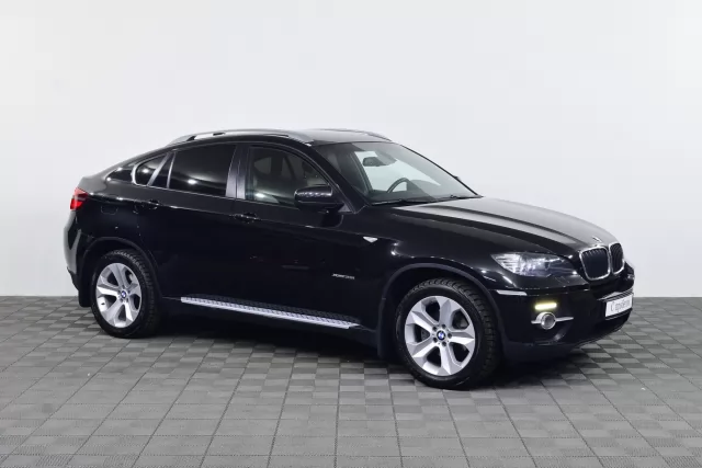BMW X6 2011