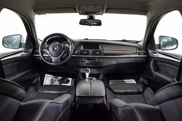 BMW X6 2012