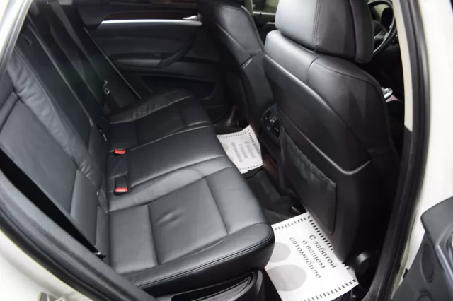 BMW X6 2012