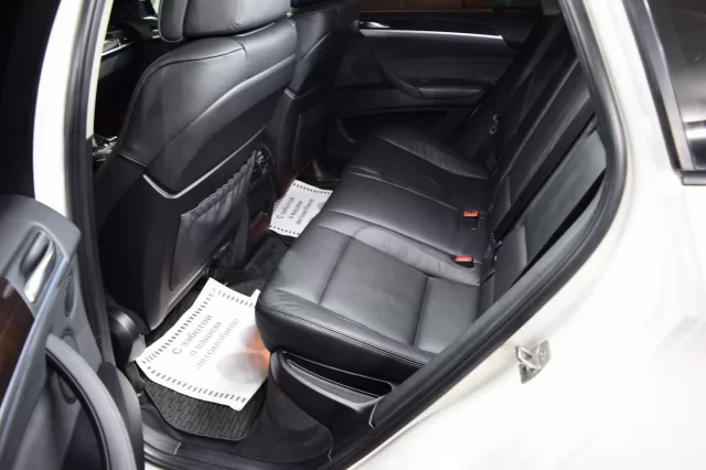 BMW X6 2012