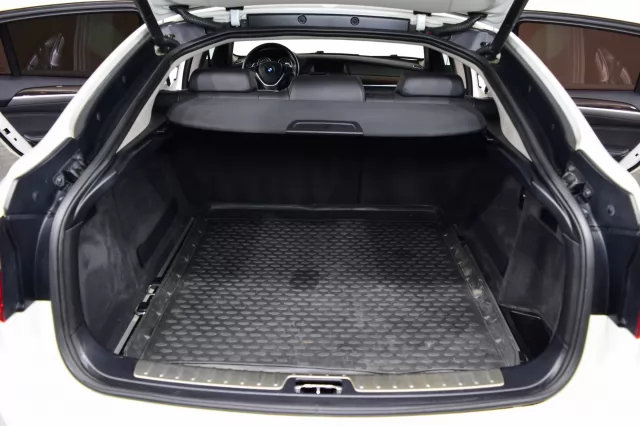 BMW X6 2012