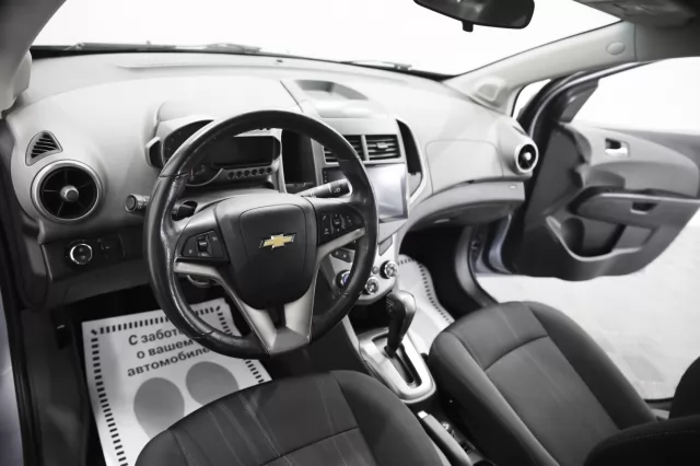 Chevrolet Aveo 2015