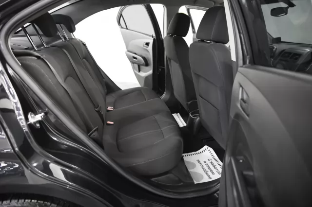 Chevrolet Aveo 2015