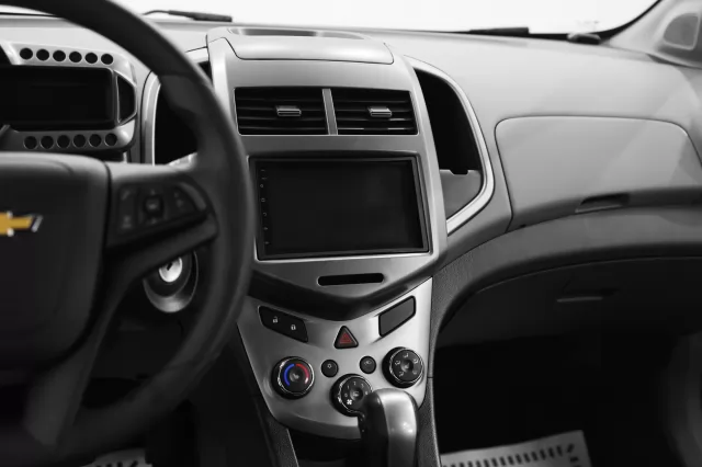 Chevrolet Aveo 2015