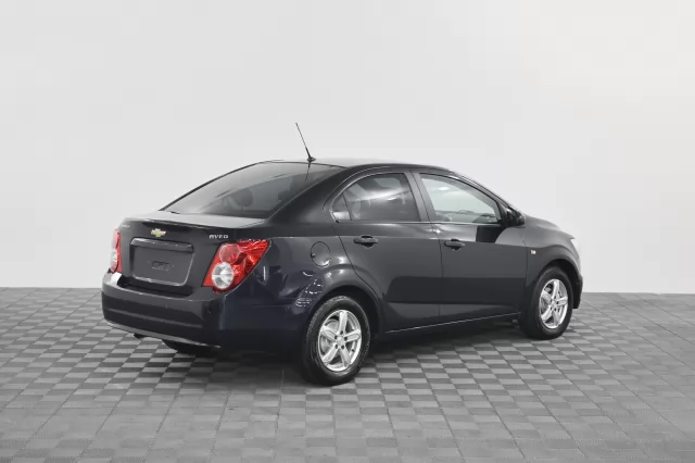 Chevrolet Aveo 2015