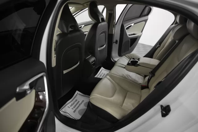 Volvo S60 2011