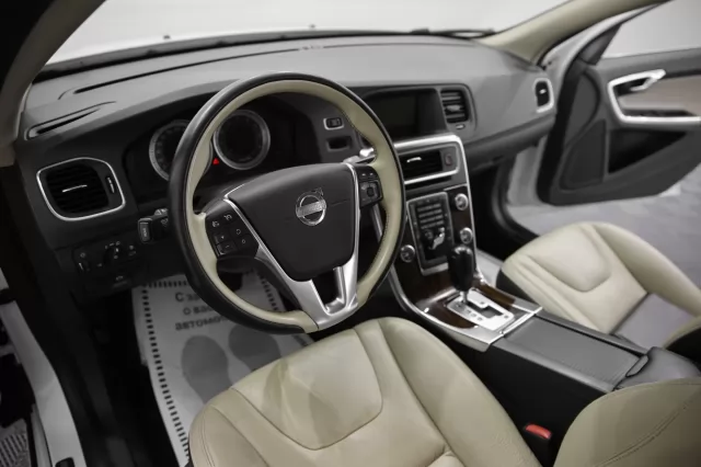 Volvo S60 2011