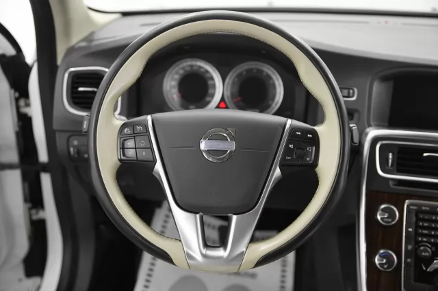Volvo S60 2011