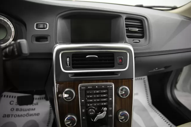 Volvo S60 2011