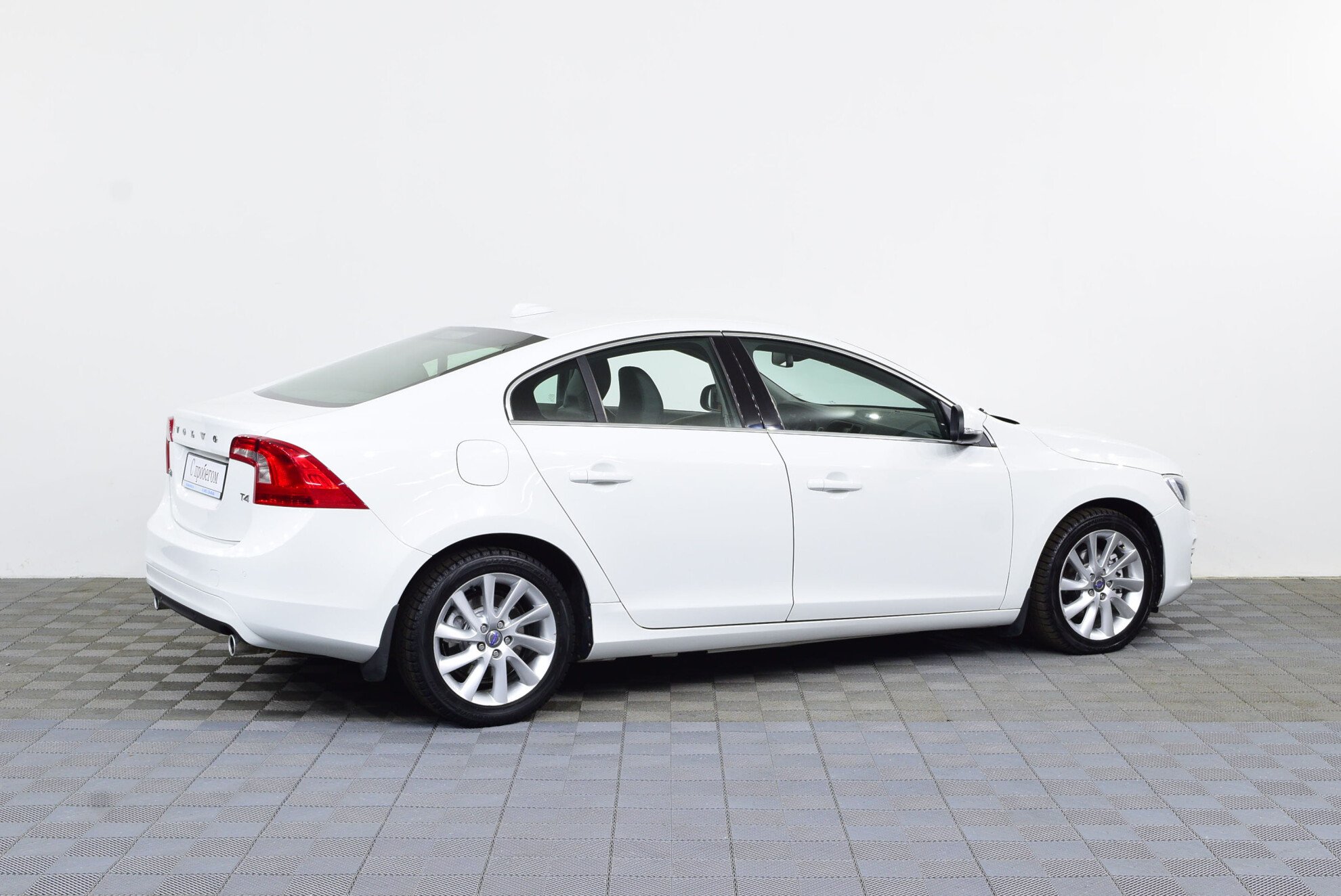 Volvo S60 2019