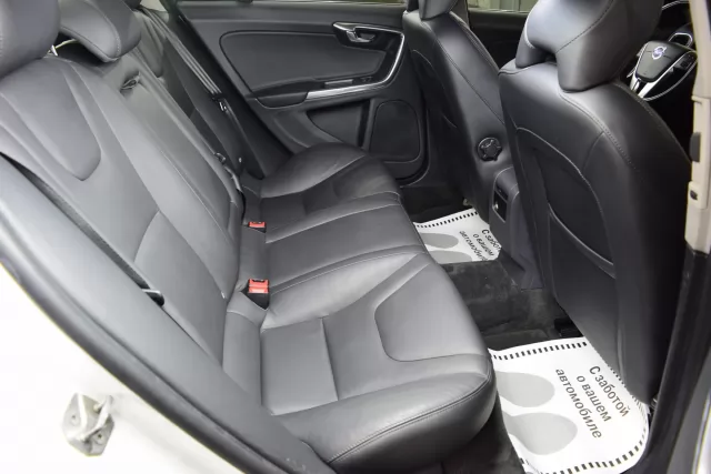 Volvo S60 2019