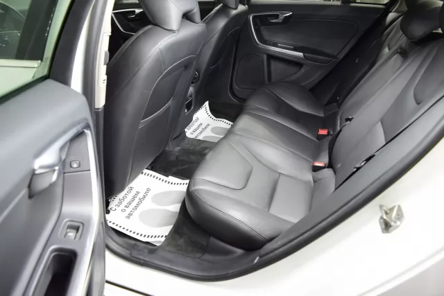 Volvo S60 2019