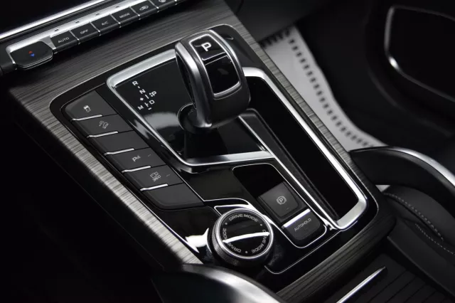 Geely Atlas Pro 2023