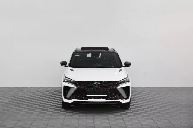 Geely Coolray 2023