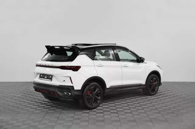 Geely Coolray 2023