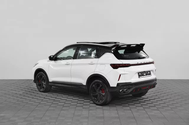 Geely Coolray 2023