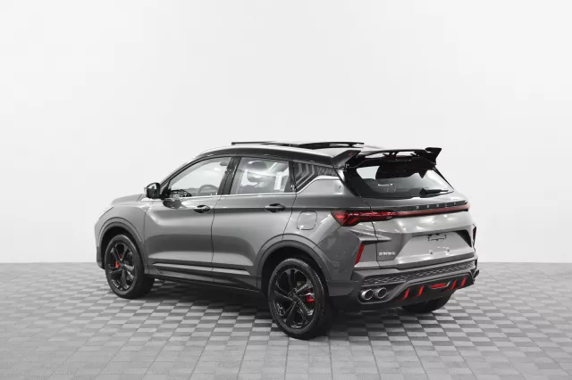 Geely Coolray 2023