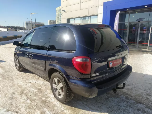 Chrysler Town and Country 2005