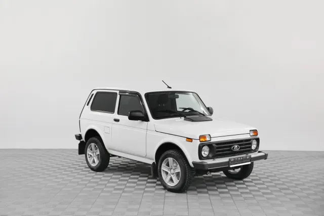 LADA Niva Legend 2023