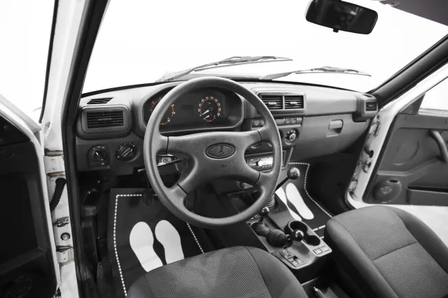LADA Niva Legend 2023