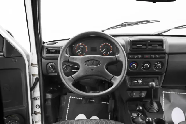 LADA Niva Legend 2023