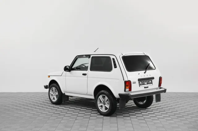 LADA Niva Legend 2023