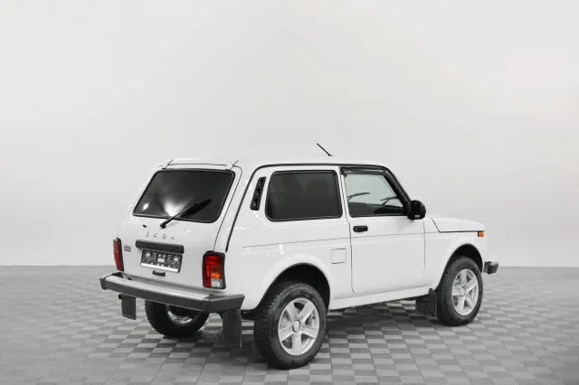 LADA Niva Legend 2023