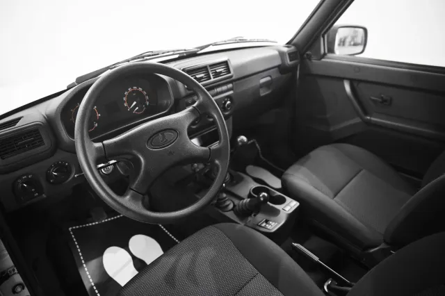 LADA Niva Legend 2024