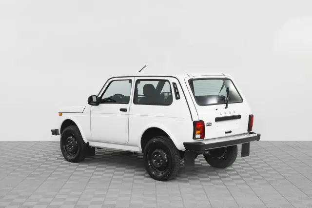 LADA Niva Legend 2024