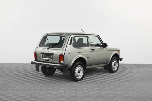 LADA Niva Legend 2023