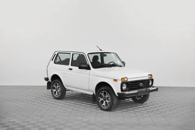 LADA Niva Legend 2024