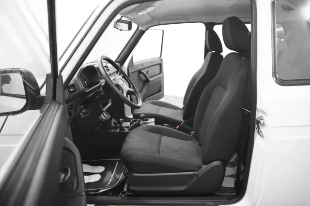 LADA Niva Legend 2024