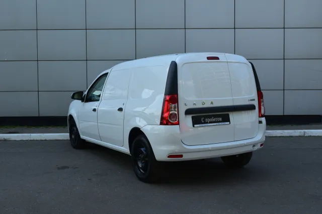 LADA Largus 2022