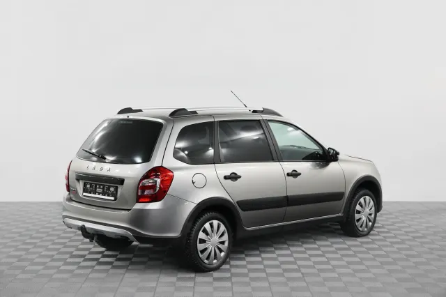 LADA Granta 2021