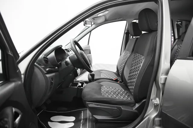 LADA Granta 2021