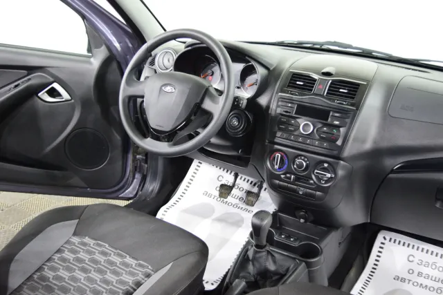 LADA Granta 2022