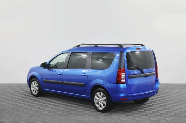 LADA Largus 2022