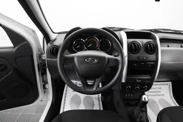LADA Largus 2022