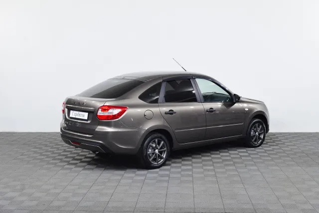 LADA Granta 2022