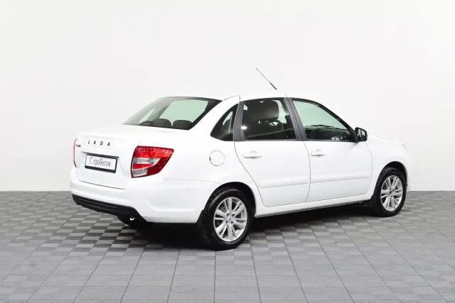 LADA Granta 2022