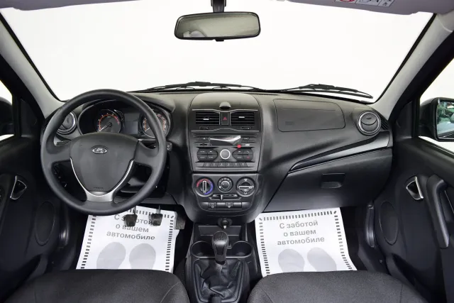 LADA Granta 2022