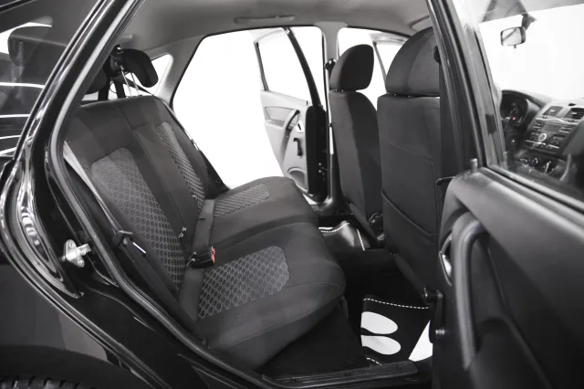 LADA Granta 2023