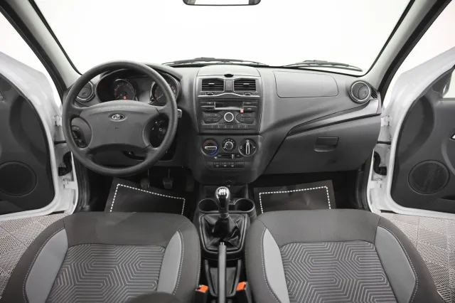 LADA Granta 2023