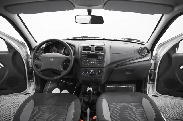 LADA Granta 2023