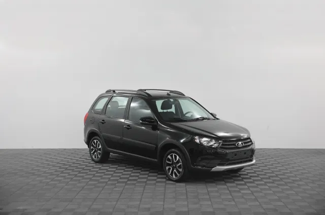 LADA Granta 2023