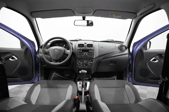 LADA Granta 2023
