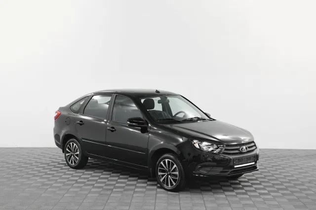 LADA Granta 2023