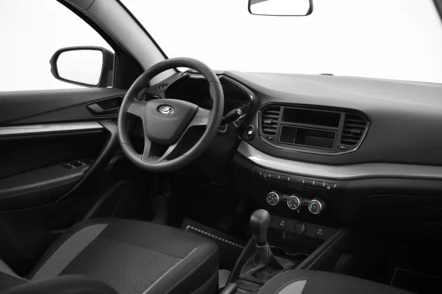 LADA Vesta 2023