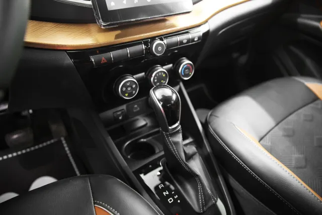 LADA Vesta 2023