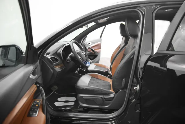LADA Vesta 2023